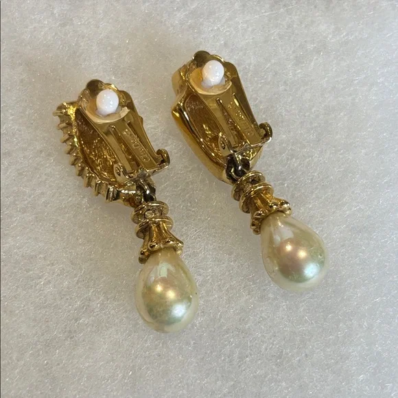 Vintage Christian Dior Gold Tone Crystal, Rhinestone, faux Pearl Clip Earrings